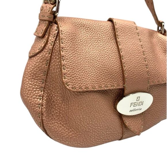 Auth Fendi Selleria Metallic Rose Grained Leather Mamma Baguette Shoulder Bag - Picture 4 of 17